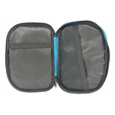 Wnętrze pokrowca HUSK GREEN – miejsce na jedną rakietkę do tenisa stołowego